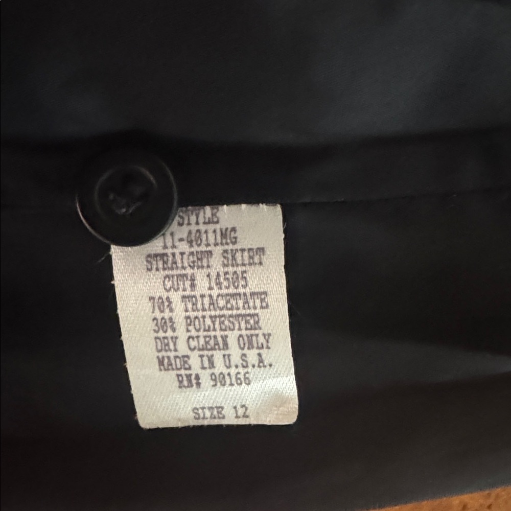 Alex Garfield Vintage Elegant Black Skirt knee length size 12 - Picture 7 of 7